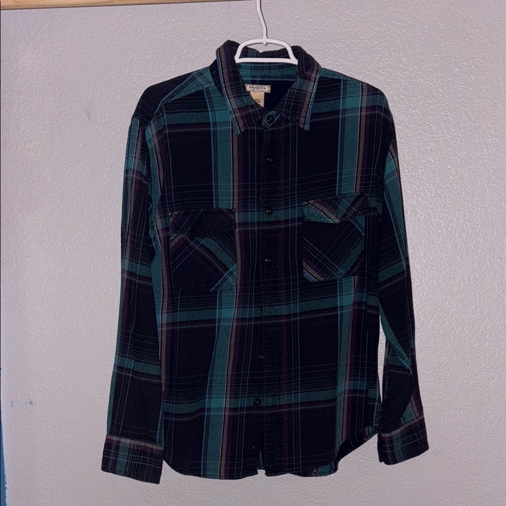 Arizona Jean Company Blue and Purple Plaid Casual Button Down Shirt